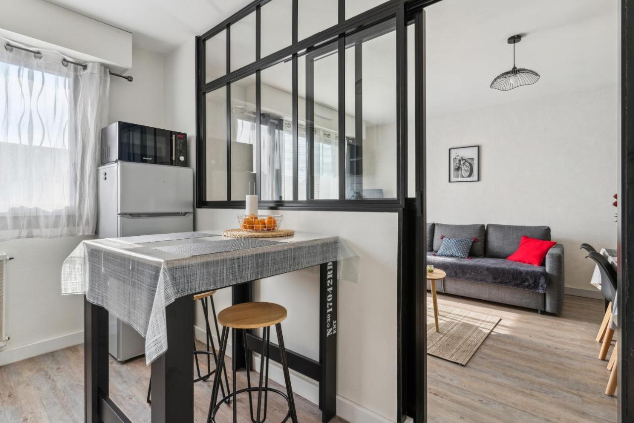 La Jol'Nantaise - Proche Tram Ligne 2 & 3 Et Bus Apartment Nantes Exterior photo